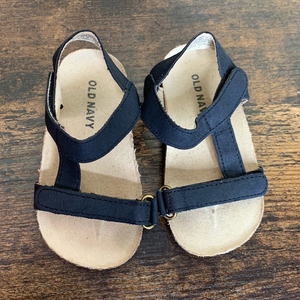 Old Navy Faux-Leather Buckled Strap Sandals
